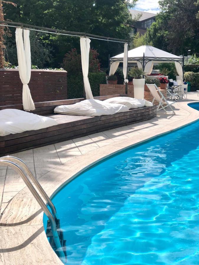 Villa Adriatica Ambienthotels Ріміні Екстер'єр фото