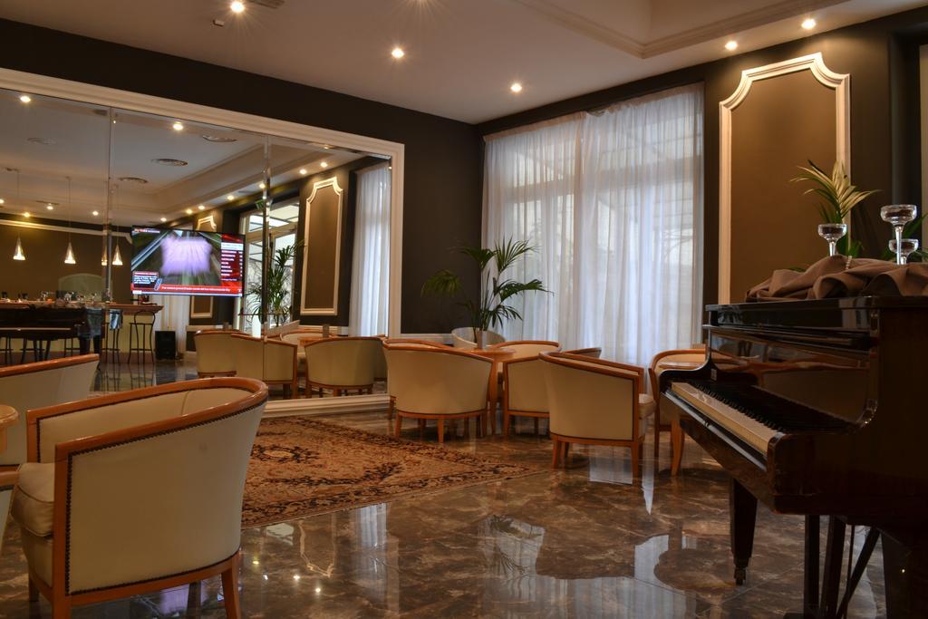 Villa Adriatica Ambienthotels Ріміні Екстер'єр фото