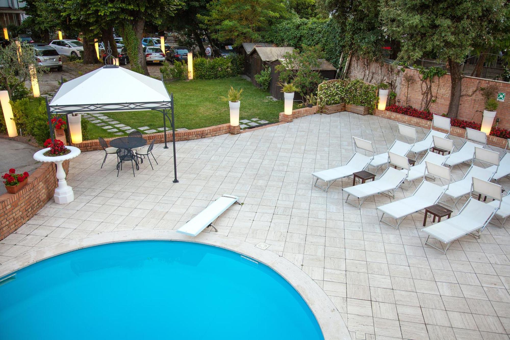 Villa Adriatica Ambienthotels Ріміні Екстер'єр фото