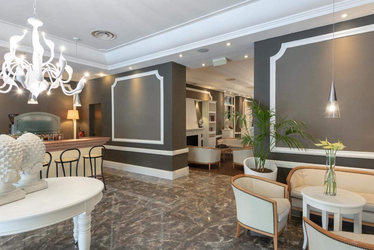 Villa Adriatica Ambienthotels Ріміні Екстер'єр фото